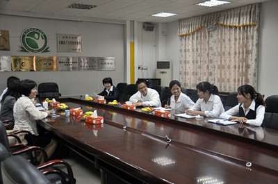 省中職財經類專業帶頭人培訓班到陳村職校考察專業建設