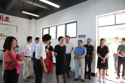 魯昕會長到珠海城市職業技術學院調研并作報告